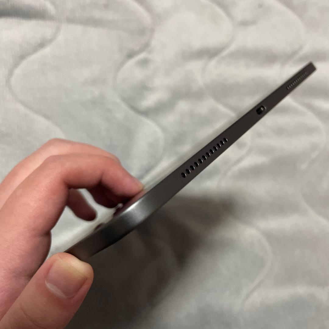 iPad Air4 本体ケース付き