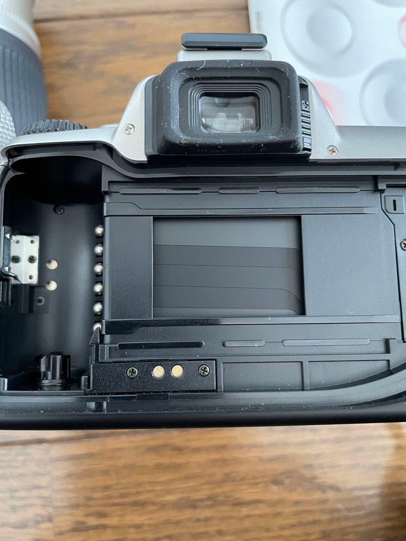 NIKON　フイルム式　一眼レフカメラ「NIKON　µ」純正ダブルレンズ付き