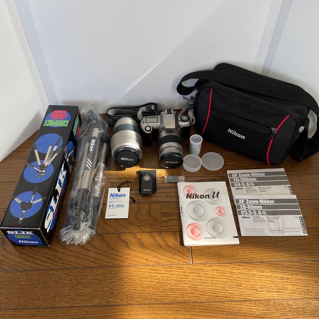NIKON　フイルム式　一眼レフカメラ「NIKON　µ」純正ダブルレンズ付き