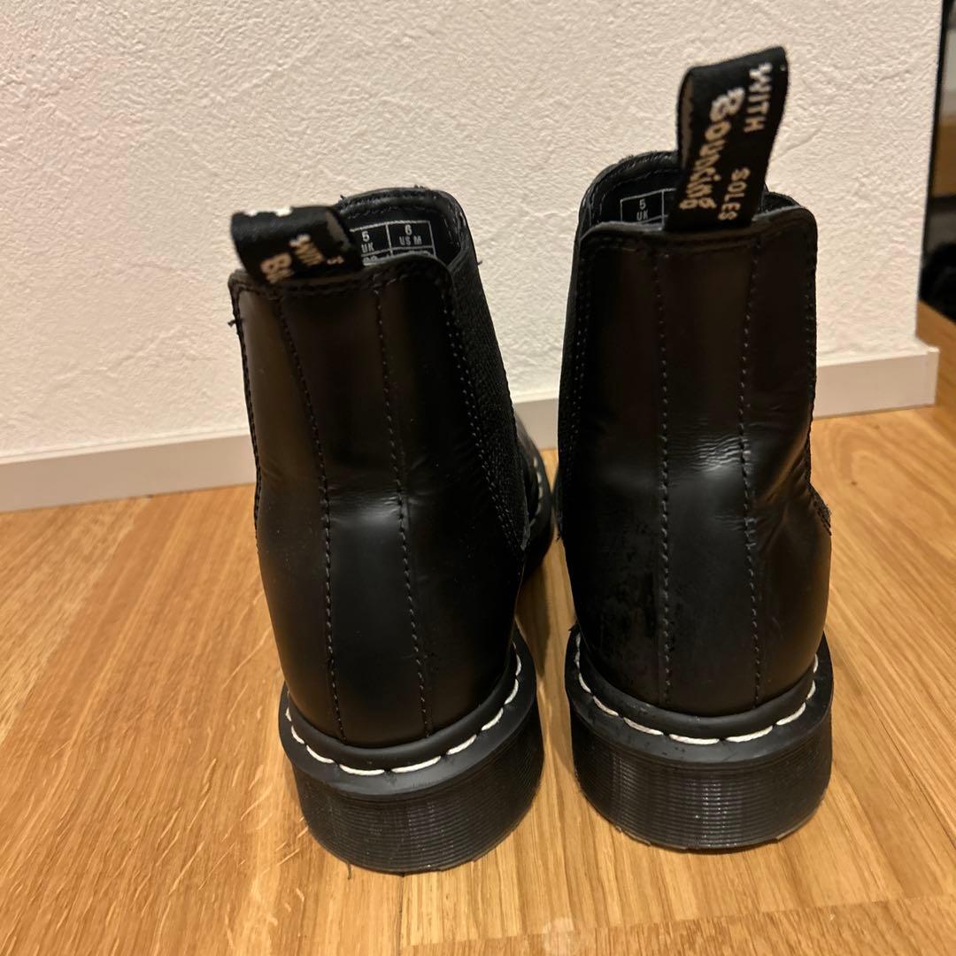 Dr. Martens 2976 WHITE STITCHチェルシーブーツ