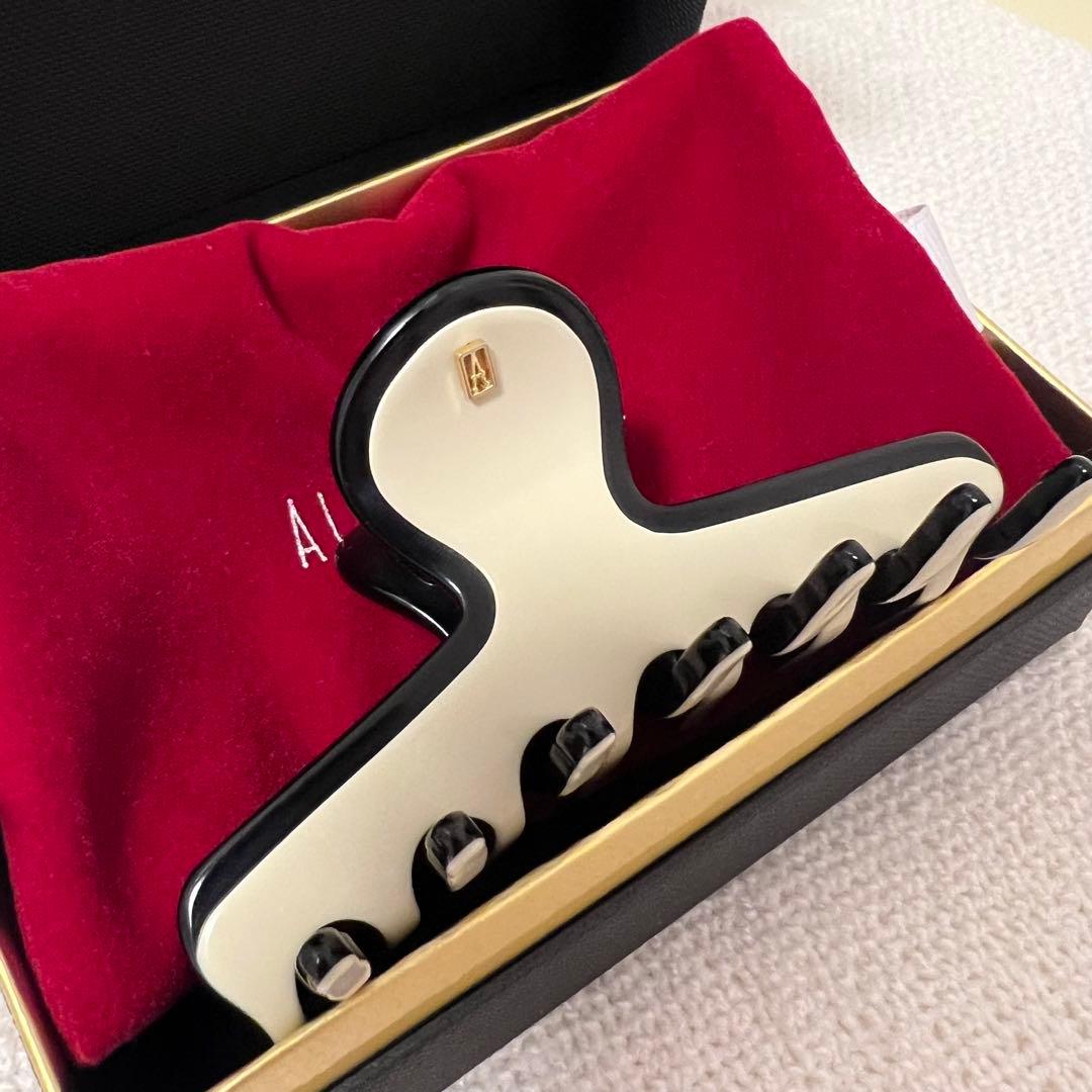 アレクサンドル ドゥ パリ　【LISERAI】M クリップ