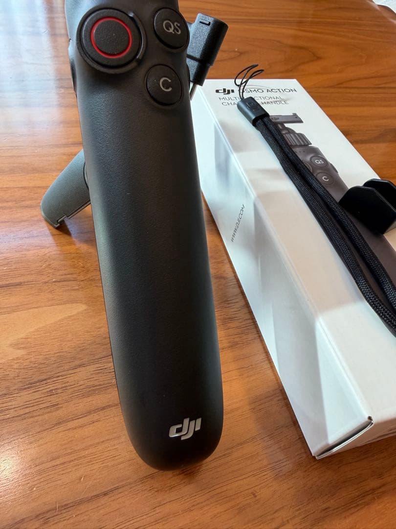 DJI Osmo Action 多機能充電ハンドル バカトノさん専用