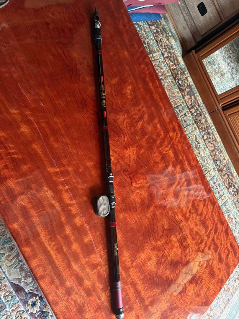 【送料無料】ダイワ の カーボンウィスカー 磯竿 「海鳴 3号63」