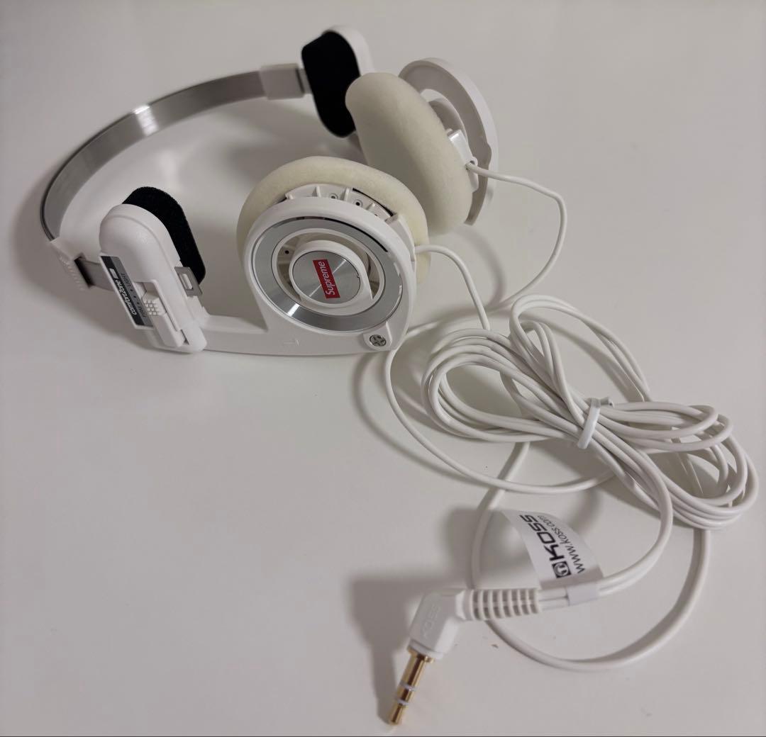 Supreme / Koss PortaPro Headphones ホワイト