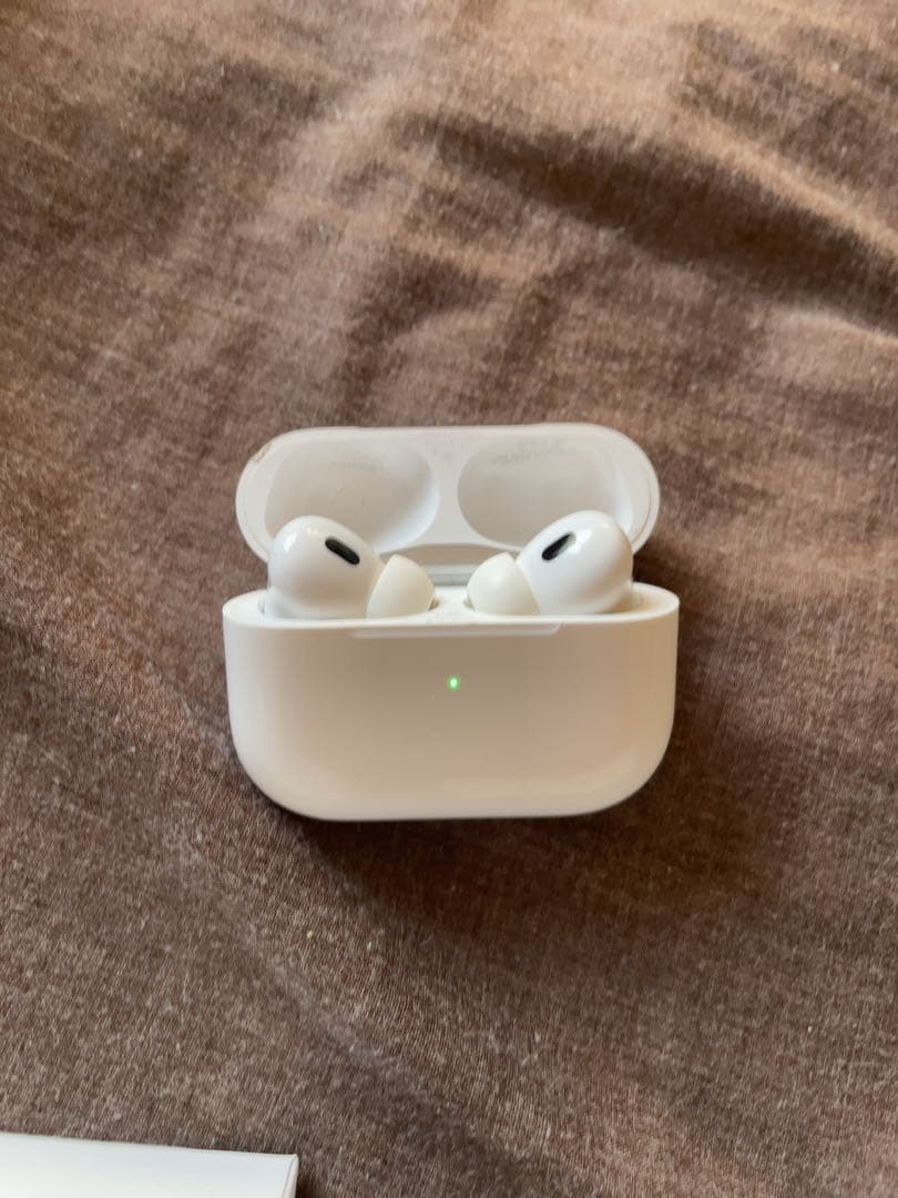 Apple AirPods ワイヤレスイヤホン
