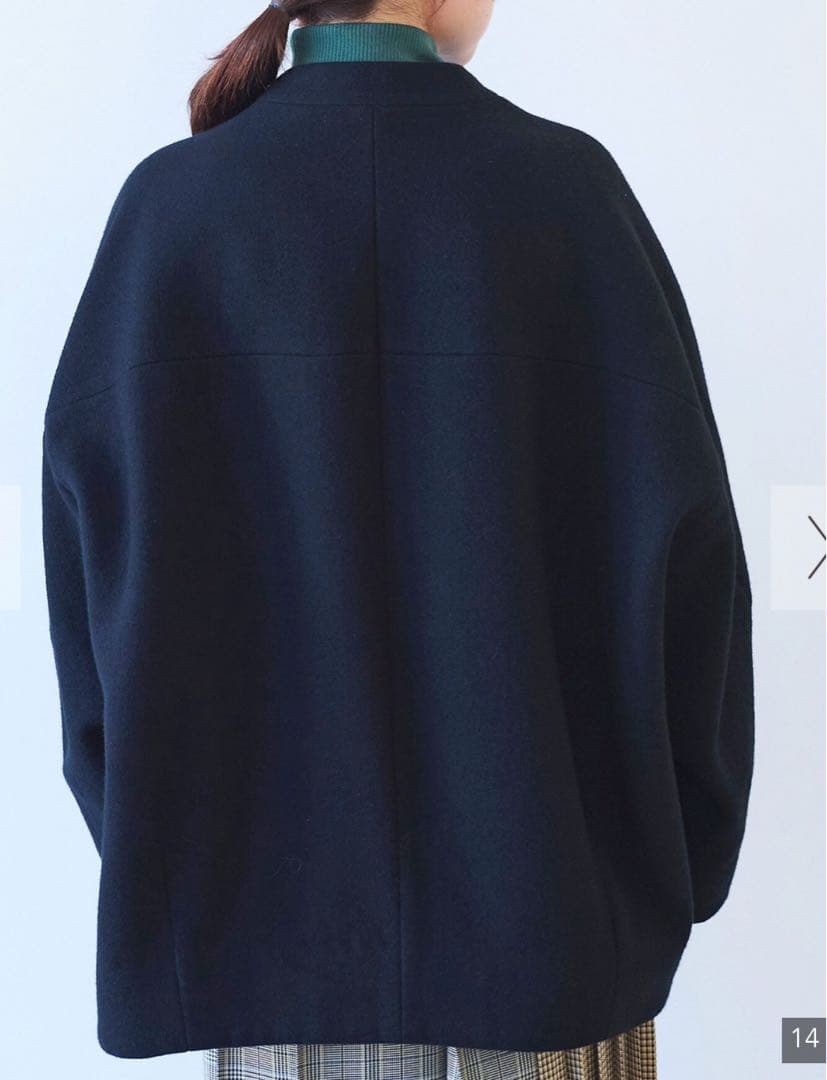 yuniノーカラーコート　ウールスーパー100 ブラック ミドル