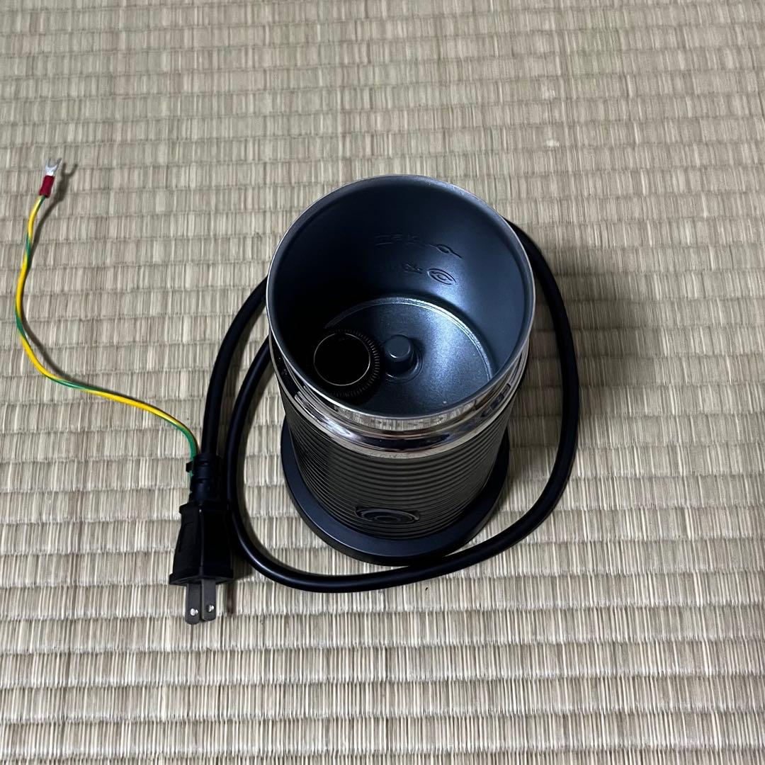 Nespresso エスプレッソマシン ミルクフォーマー付き