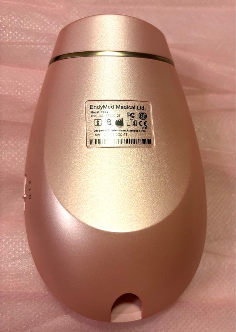 ニューワリフト 美顔器 新品トリートメントジェル付