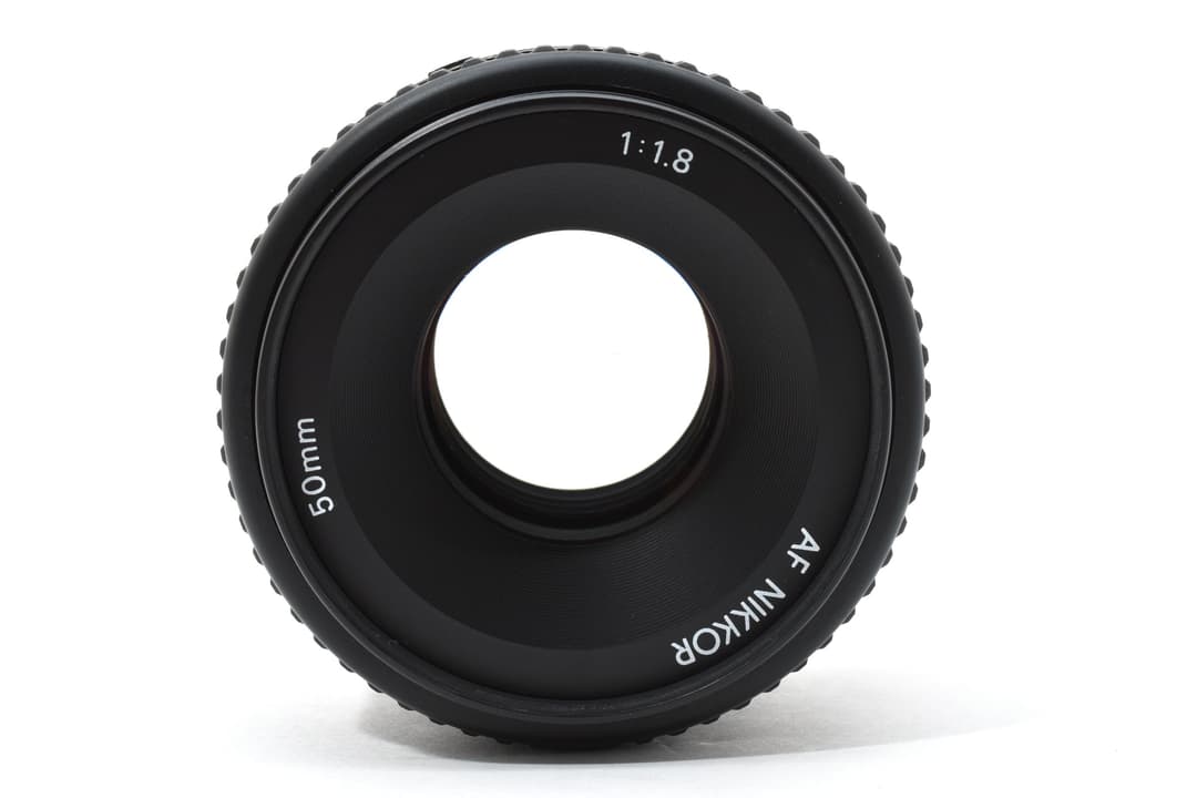 美品 Nikon AF 50mm F1.8 ニコン 9370
