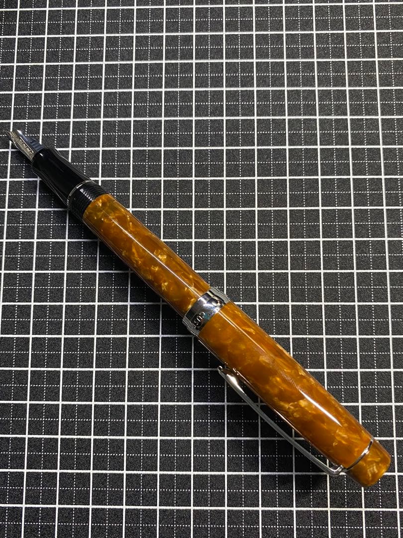 PILOT CUSTOM LEGANCE Brown 万年筆　字幅F