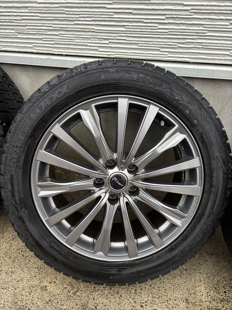 30アルファード 235/50R18 スタッドレスタイヤホイールセット