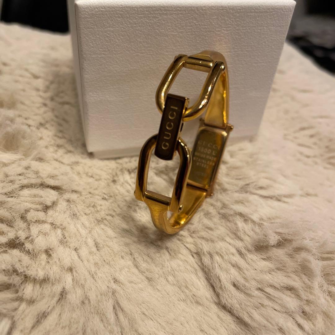 GUCCI ゴールド ブレスレット時計