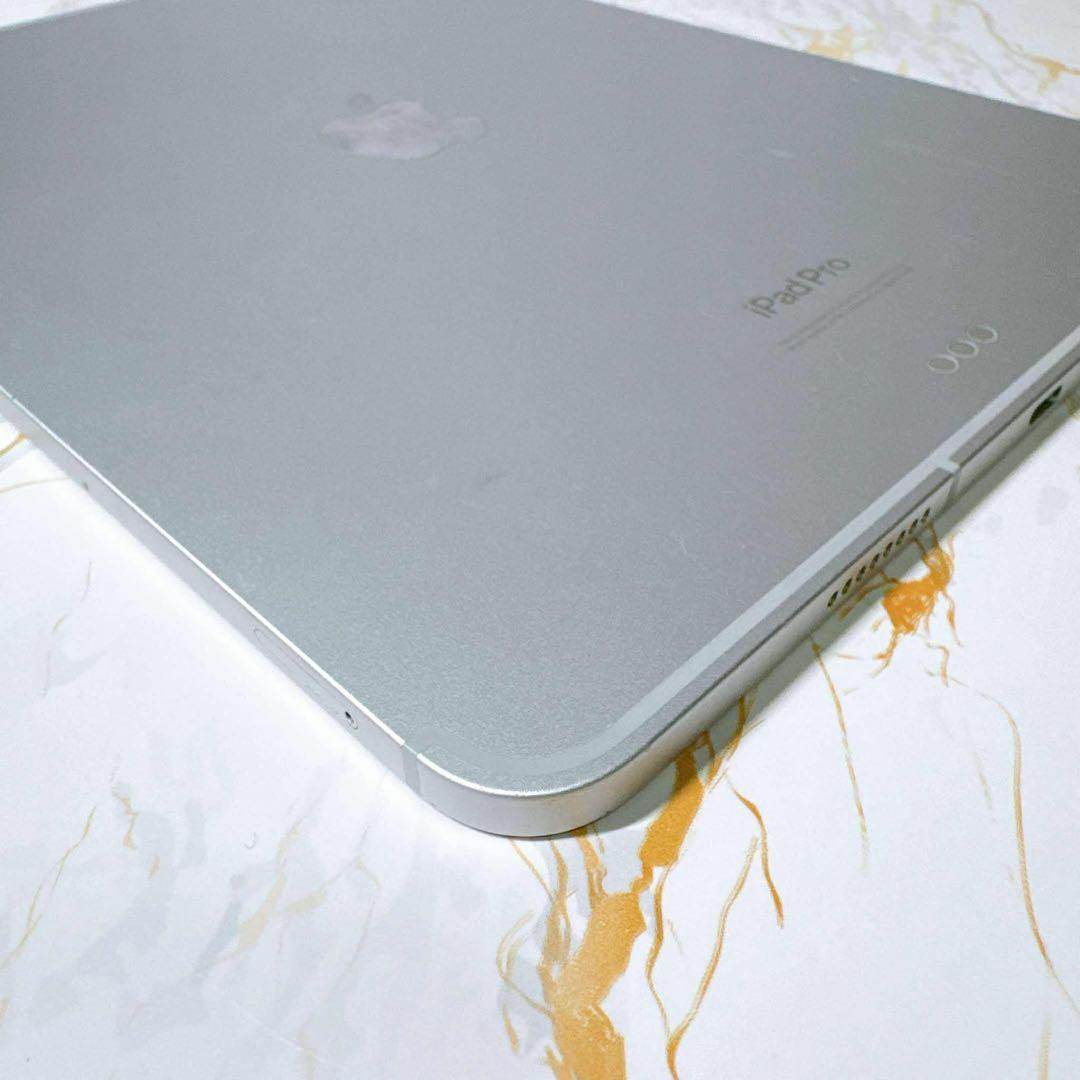 美品iPad Pro 11インチ第４世代 セルラー 128GB BT90%