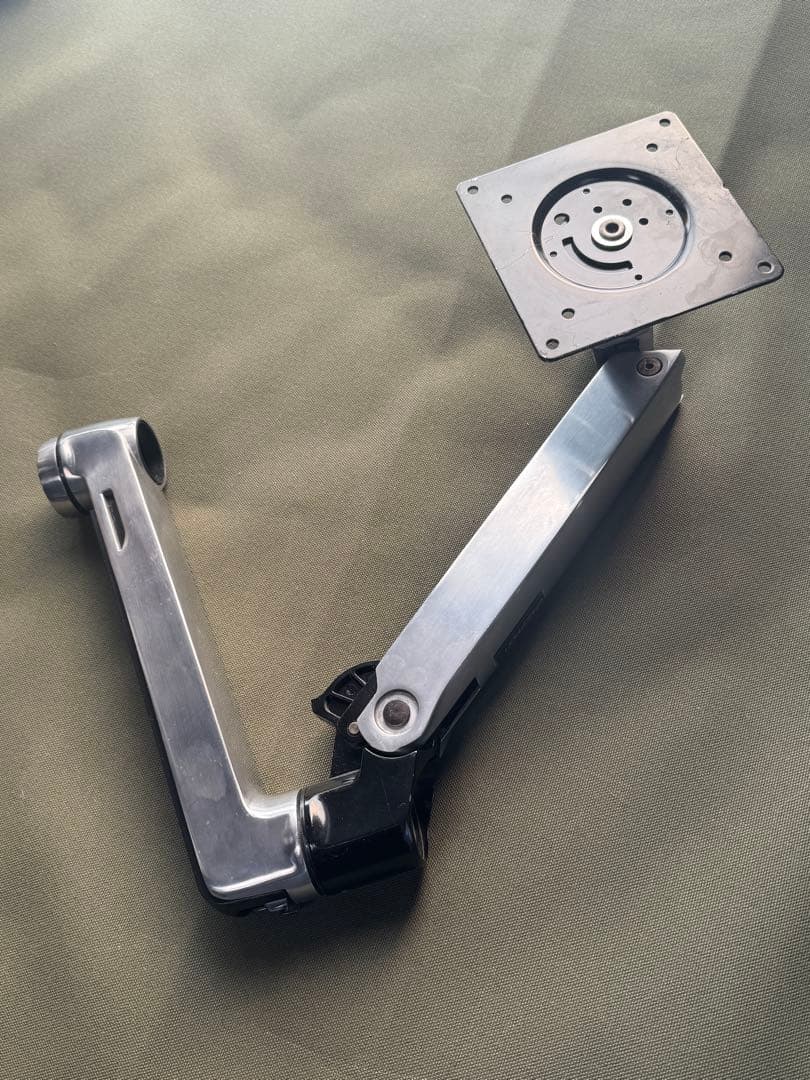 エルゴトロン LX デスク デュアル モニターアーム