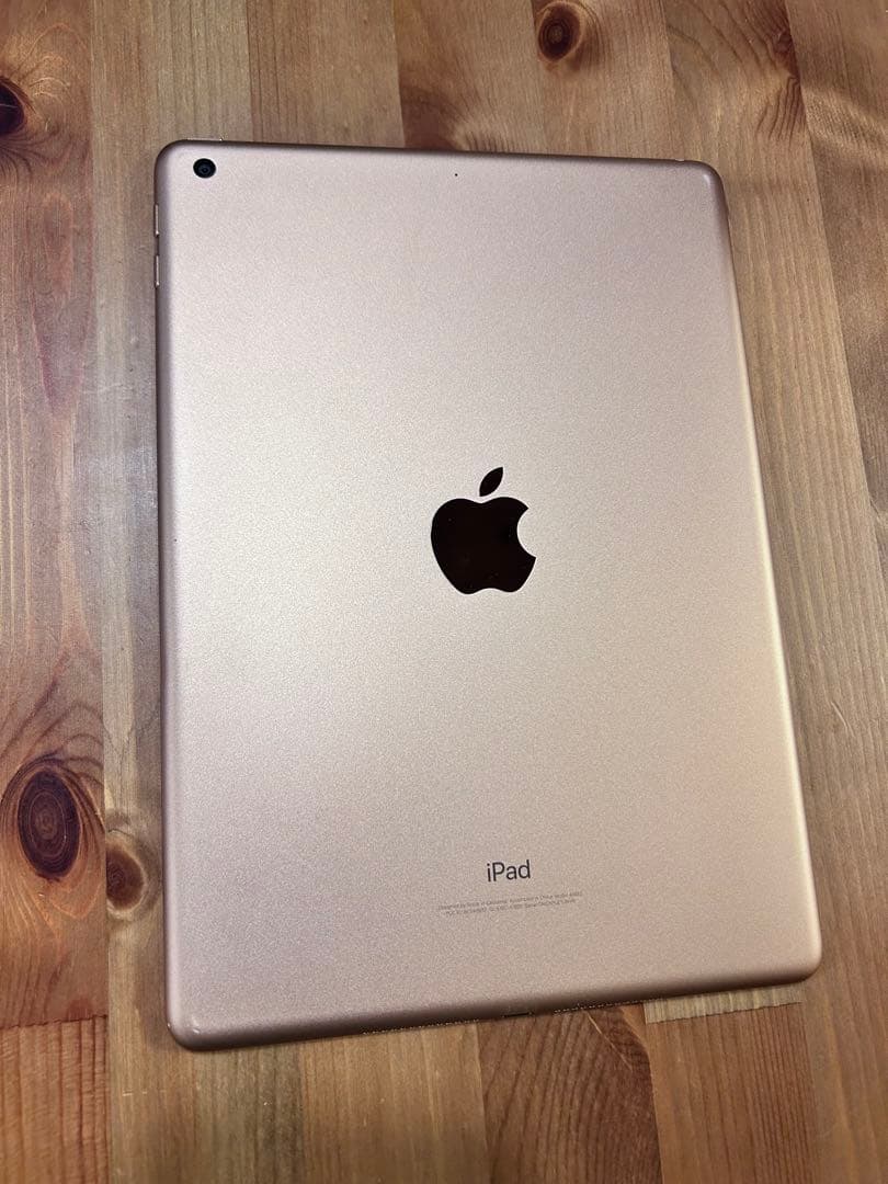 iPad (第6世代), カバー、Apple ペンシル付き