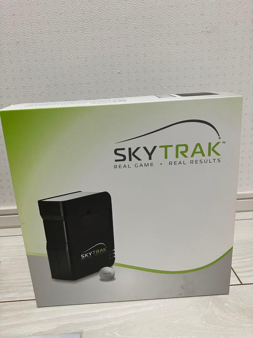 SkyTrak ゴルフデータ測定器　【プロテクター付属】
