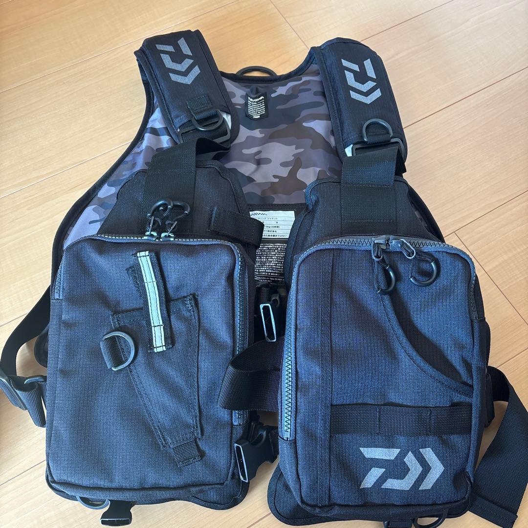 ダイワ　DF-6406 ライフジャケット