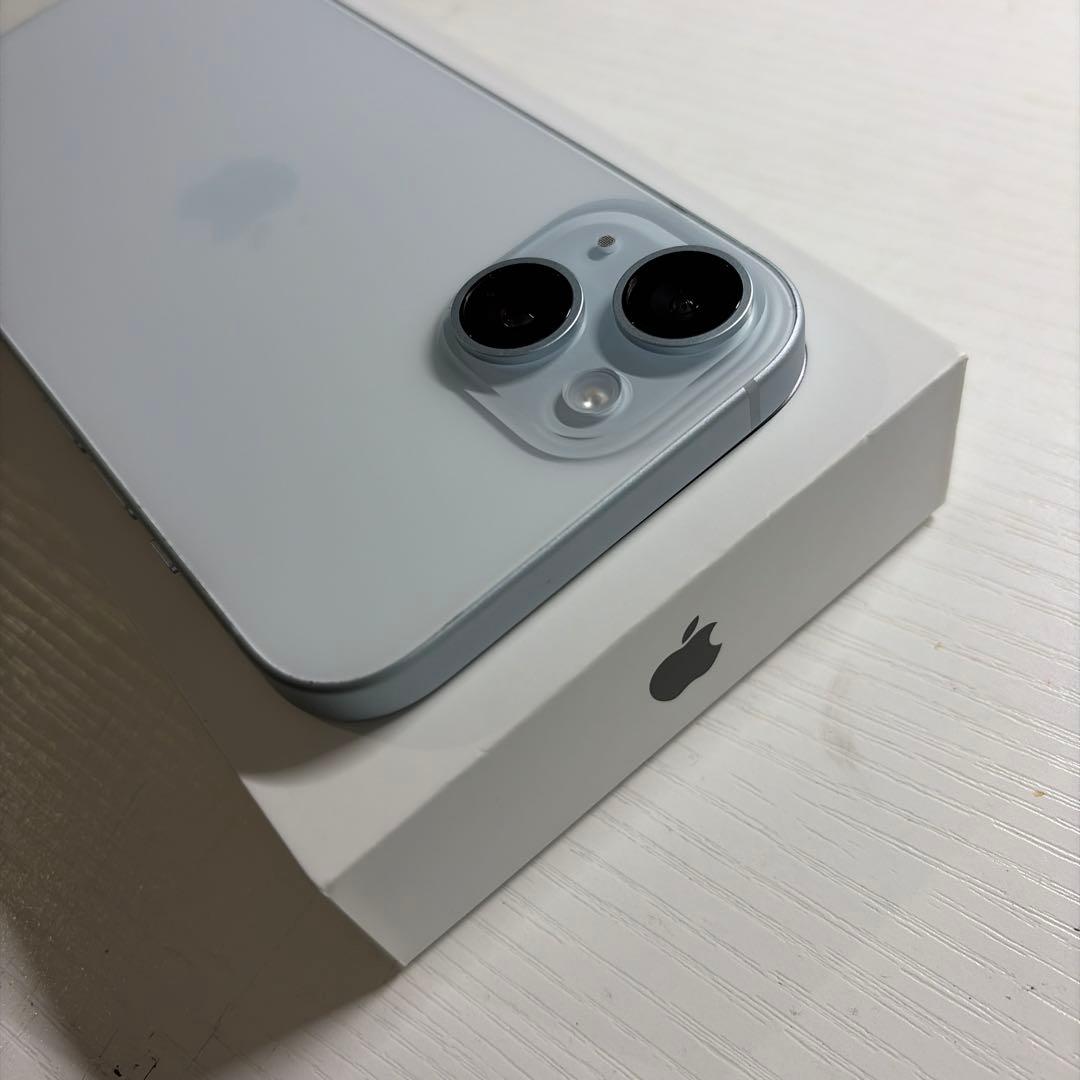 りーりん iPhone15 128GB ブルー SIMフリー 極美品