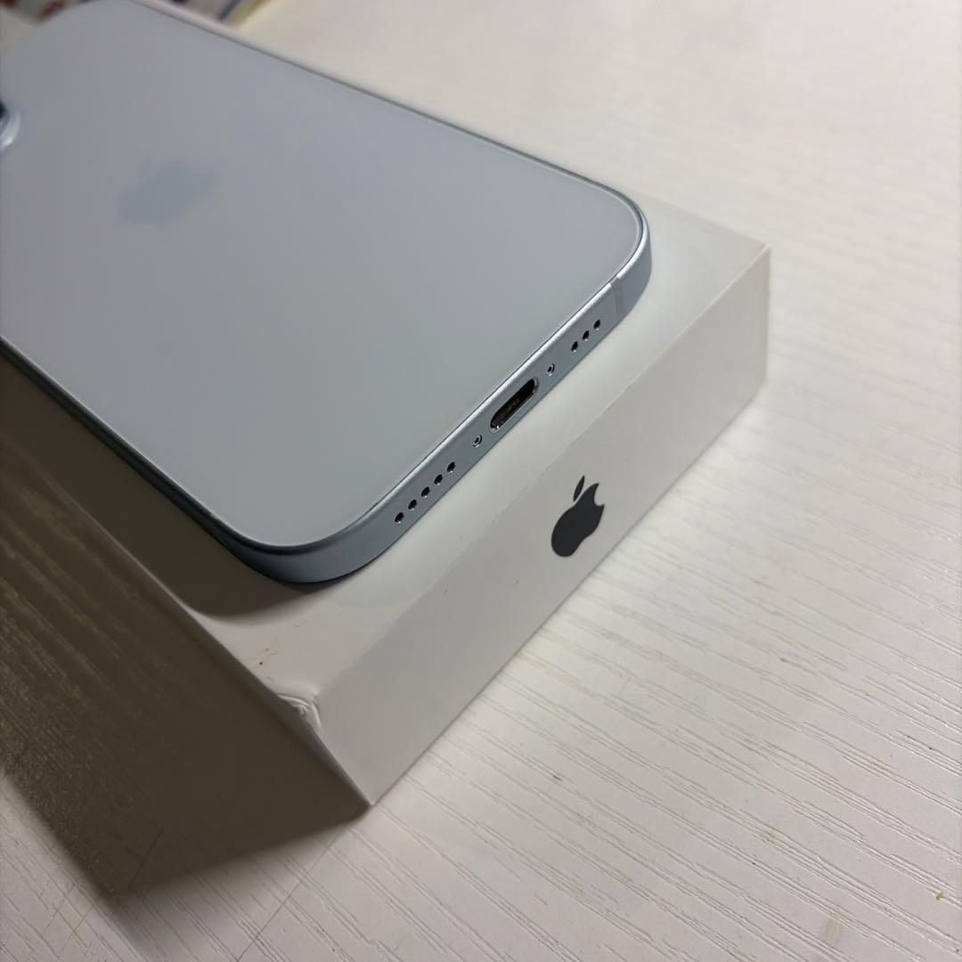 りーりん iPhone15 128GB ブルー SIMフリー 極美品