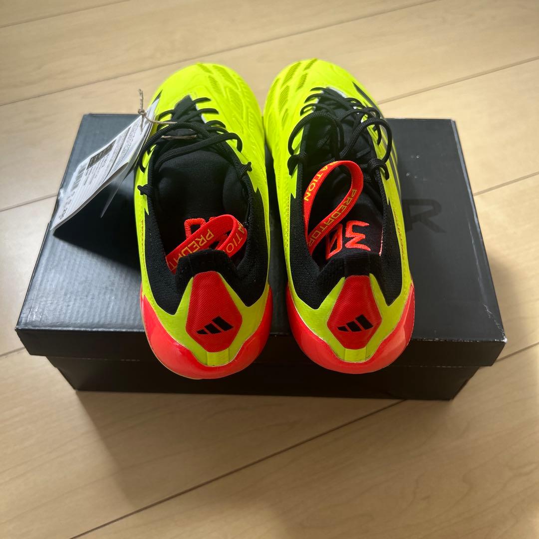 シューズ PREDATOR FT FG