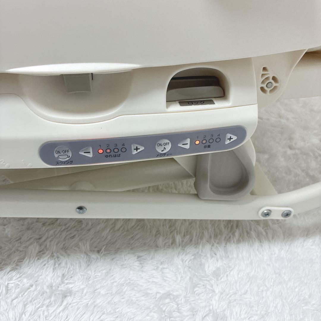 Combi コンビ ネムリラ AT オートスウィング エッグショック 電動チェア