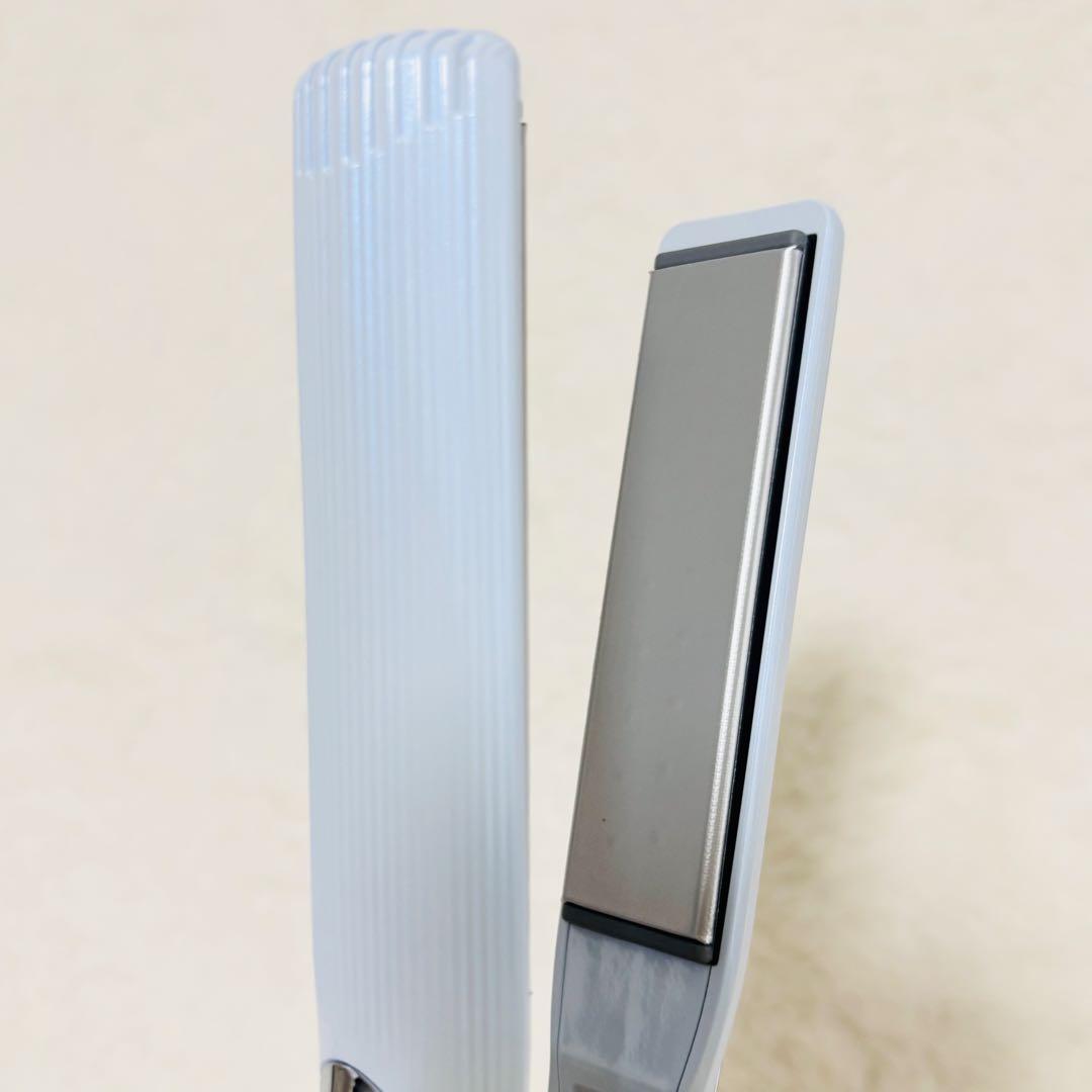 リファ/ストレートアイロンプロ/RE-AT/2025年製