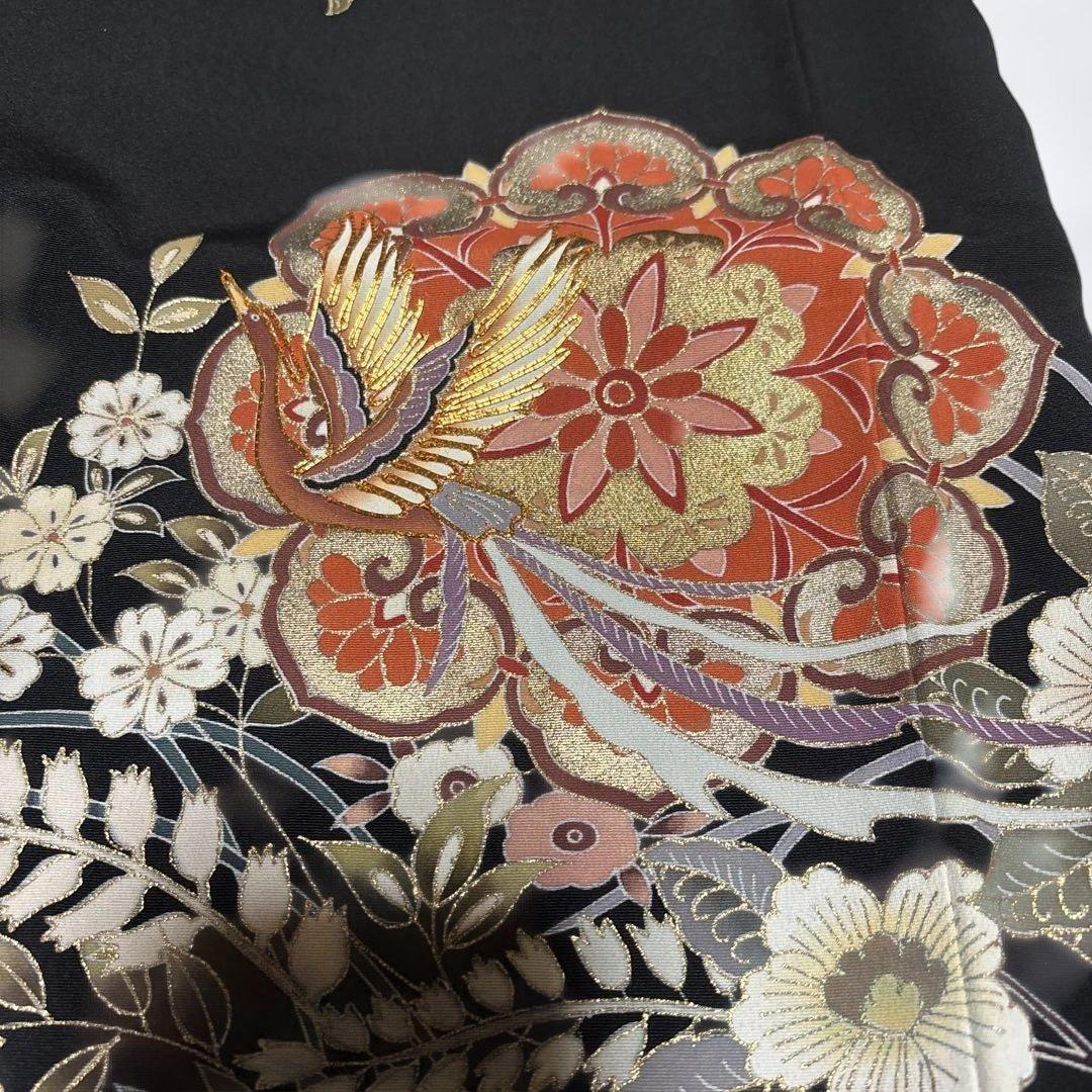 レトロでモダン素敵！未使用品しつけ糸付き　黒留袖　京友禅　金駒刺繍