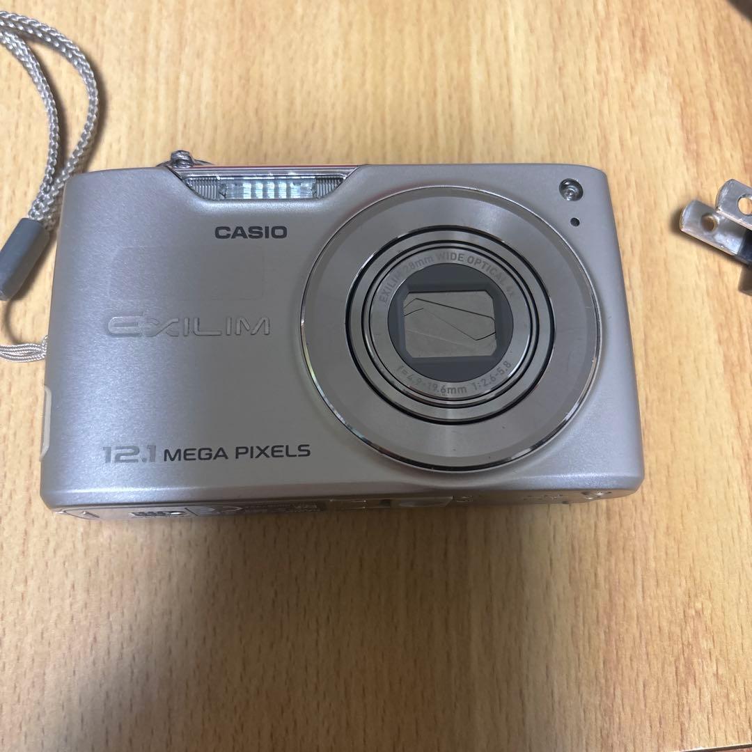 CASIO EX-Z450 コンパクトデジタルカメラ