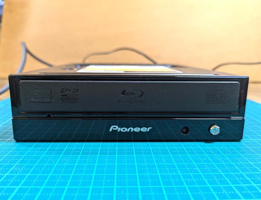 パイオニアBDR-S09J-X 内蔵ブルーレイドライブ 5インチ