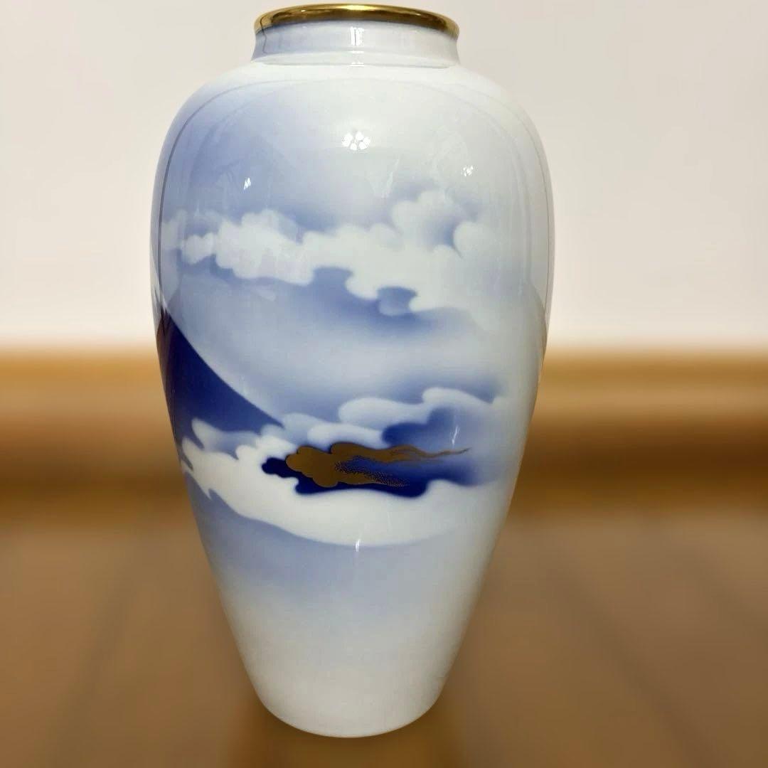 深川製磁　雲金光明富士　花瓶　有田焼 宮内庁御用達　富士山　壺