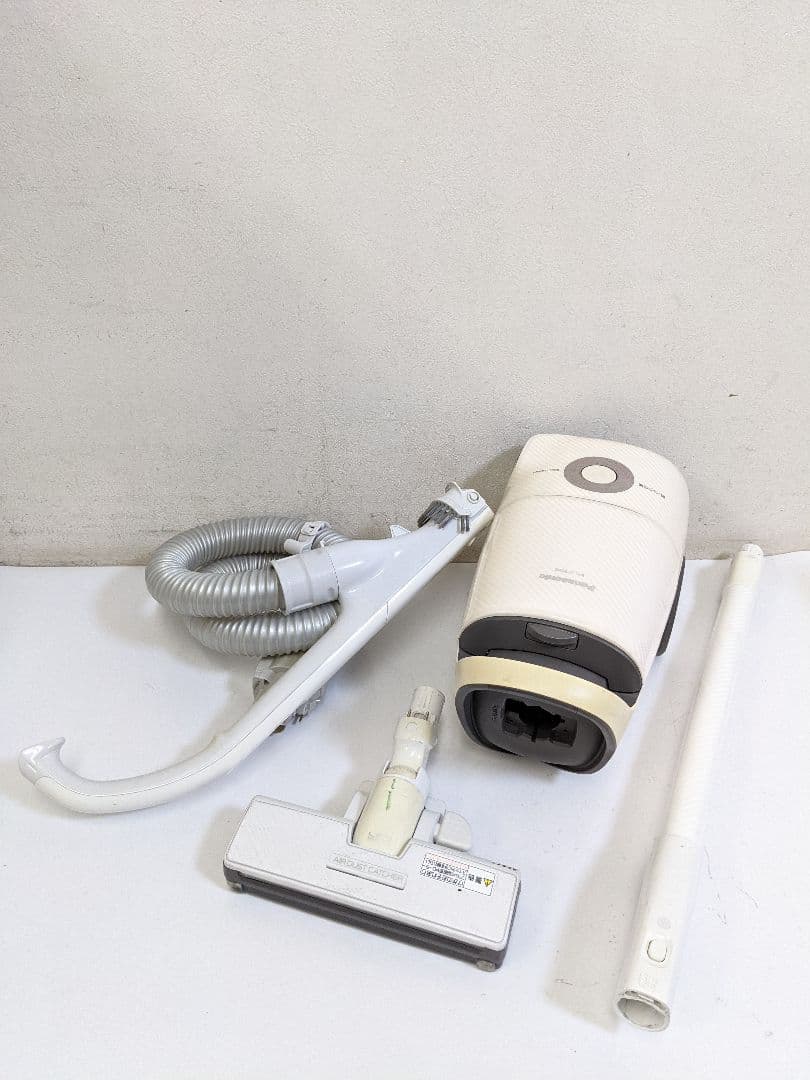 Panasonic MC-JP800G-C サイクロン式掃除機 2017年製