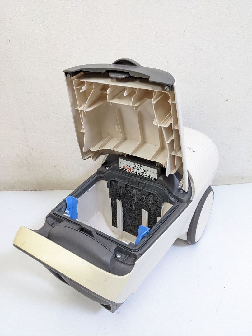 Panasonic MC-JP800G-C サイクロン式掃除機 2017年製