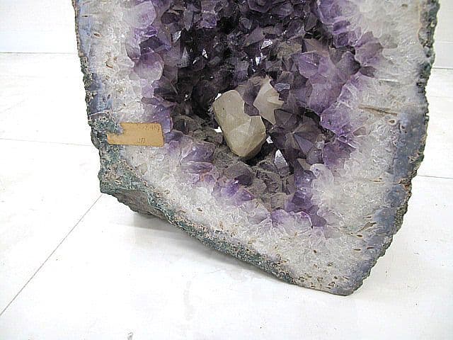 アメジストドーム　重量19kg高さ51cm 　紫水晶 風水 天然石 インテリア