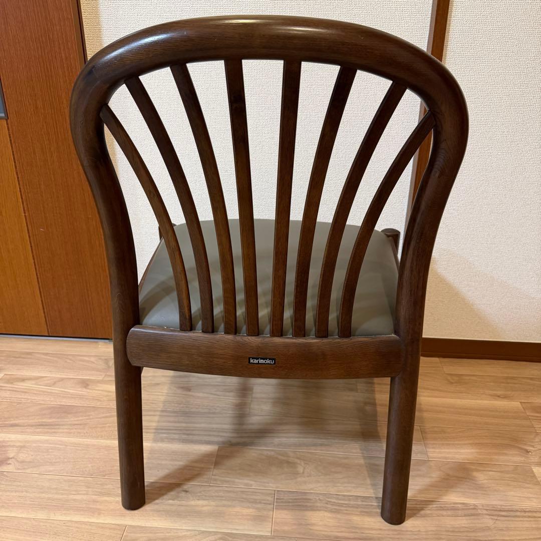 カリモク家具 ダイニングチェア 木製 レザー調座面 椅子　NO.1