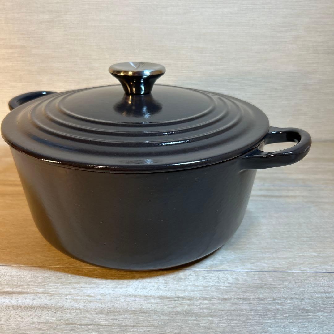 ルクルーゼ　ココットロンド　22cm 両手鍋　鍋