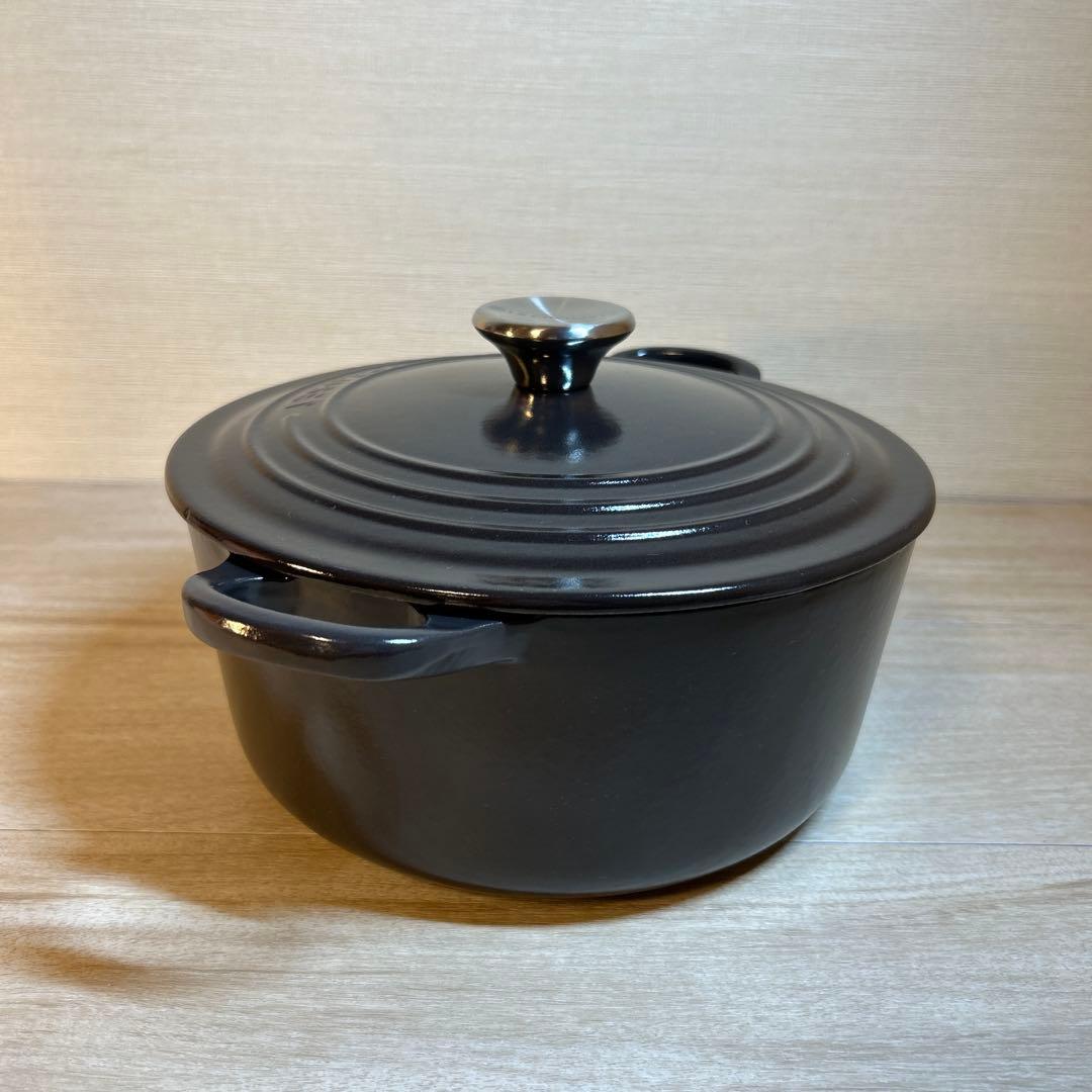 ルクルーゼ　ココットロンド　22cm 両手鍋　鍋