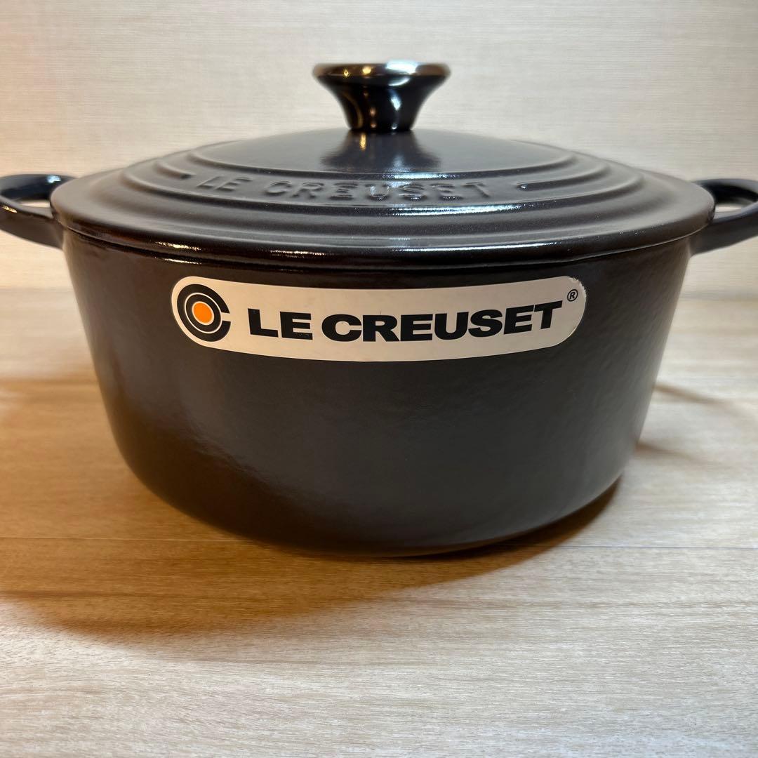 ルクルーゼ　ココットロンド　22cm 両手鍋　鍋