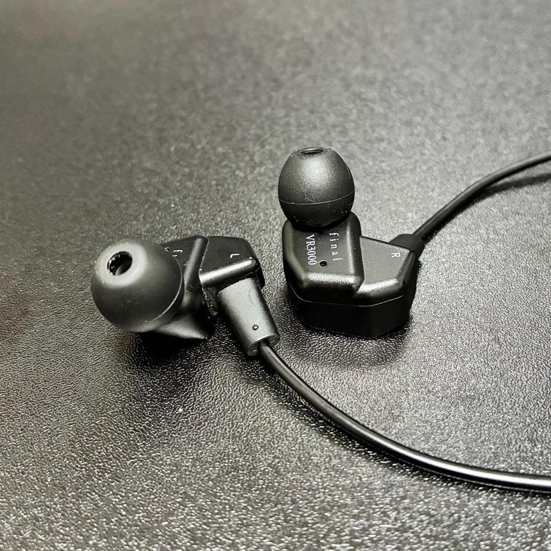 ファイナル VR3000 有線イヤホン Black Pearl 2点出音確認済み