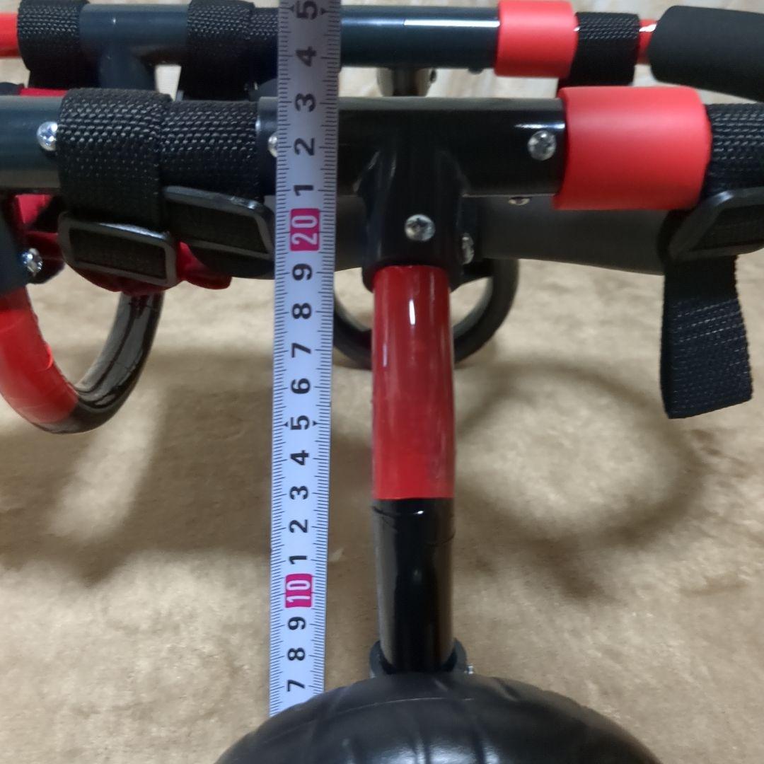 ワンちゃん4輪　リハビリ　食事補助　犬用車椅子　介護用品　犬の歩行器