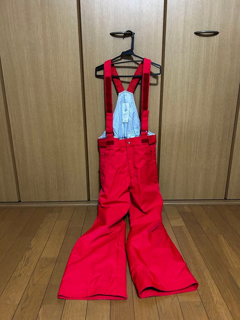『美品』値下げしました。DESCENTE スキーウェア 子ども用 150サイズ
