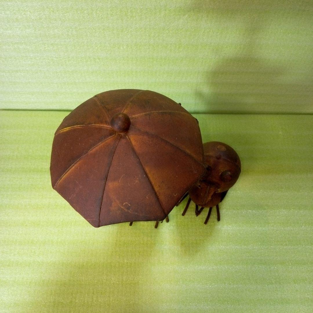 レトロな鳥　2体セット　傘を持つ小鳥の置物　インテリア　オブジェ　ディスプレイ