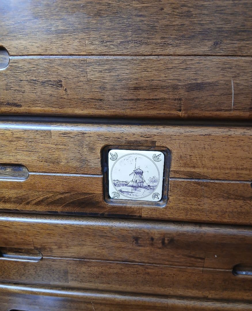 木製ダークブラウンチェスト 引き出し7つ