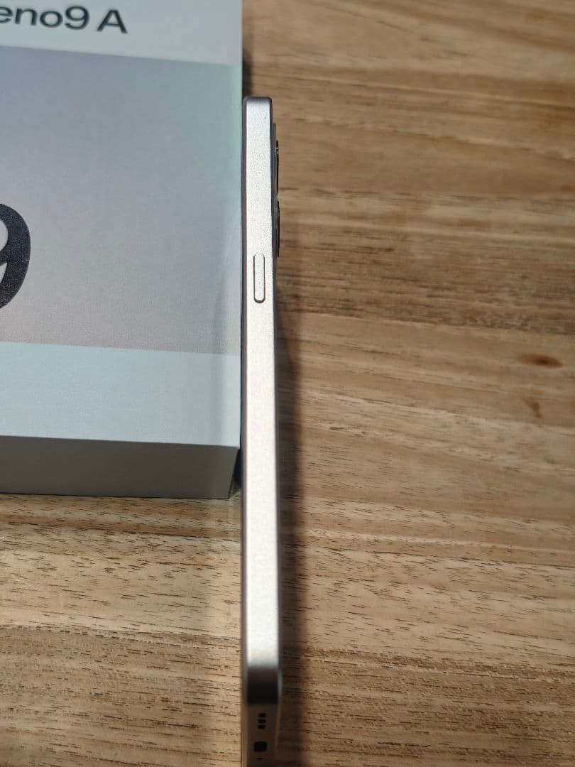 OPPO Reno9 A 本体　美品