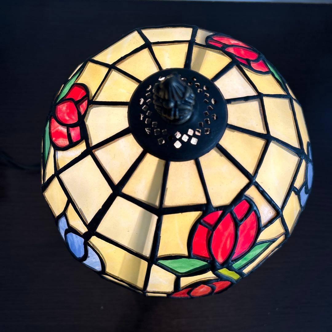 【新品未使用】アンティーク調 ステンドグラス 卓上ランプ