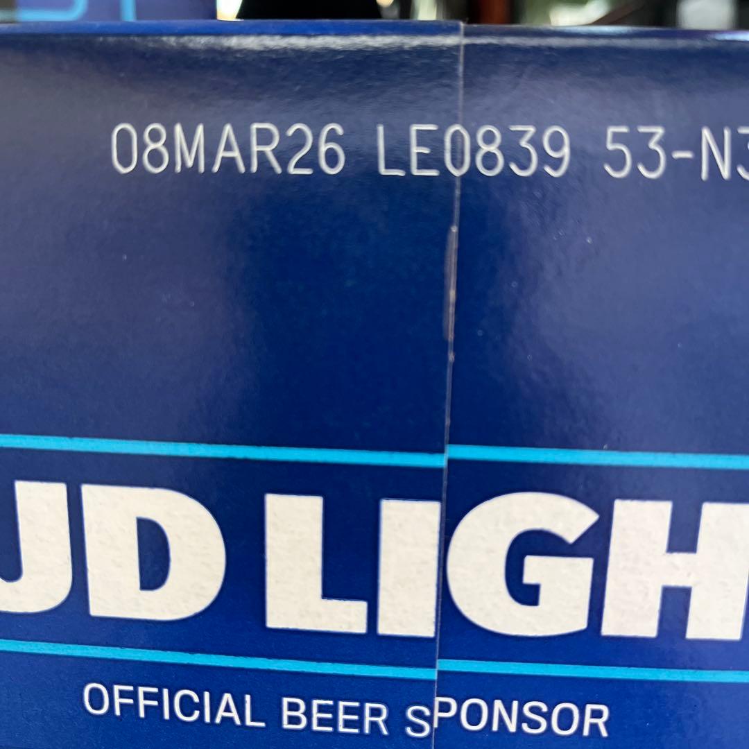 Bud Light NFL限定版355ml 30缶✖︎２ケース