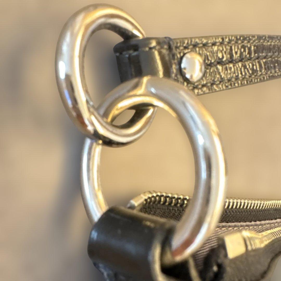 コーチ　ショルダーバッグ　2way シグネチャー　黒　クロスボディ