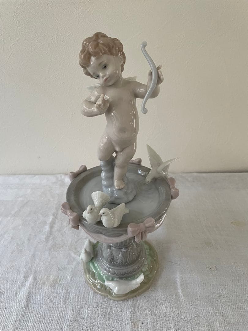 絶版　リヤドロ LLADRO 愛の泉♡美品