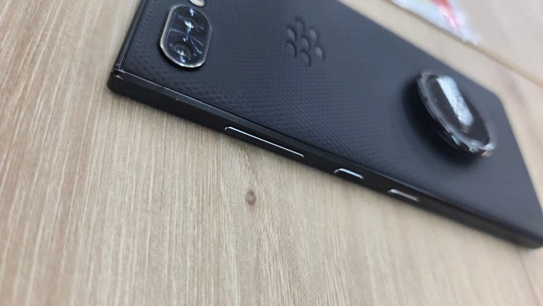BlackBerry KEY2 ブラック 本体