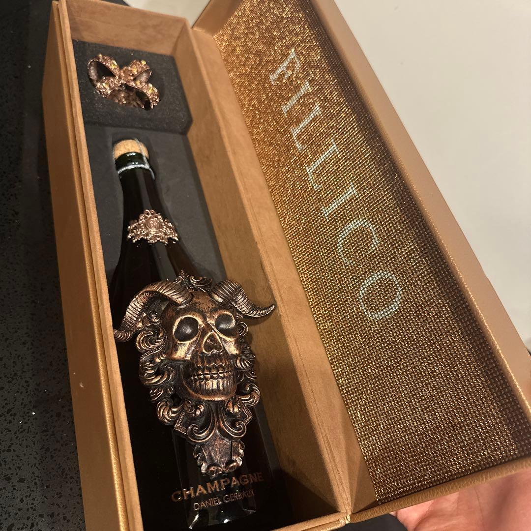 Fillico スカルデザイン シャンパン