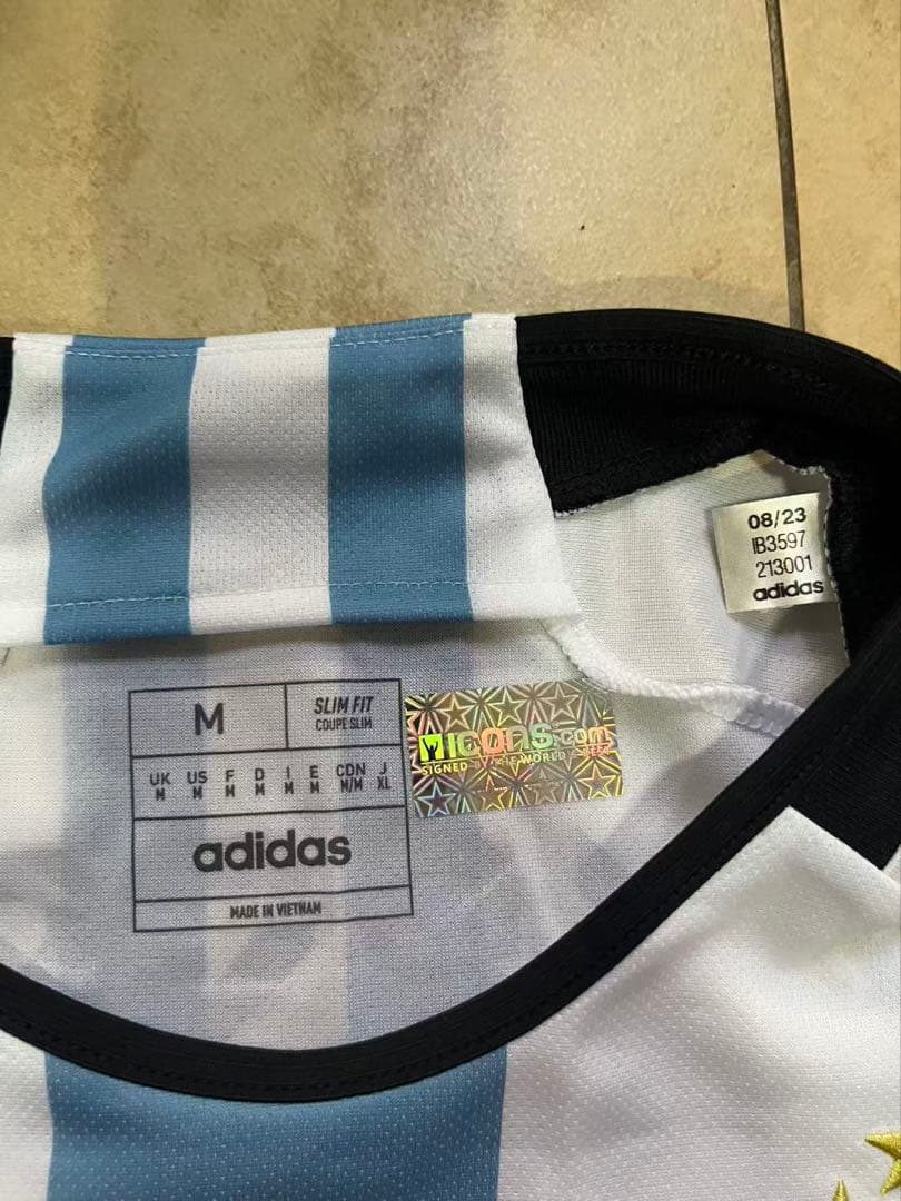 ICONSメッシ 直筆サイン入り ユニフォーム アルゼンチン代表 3 Stars